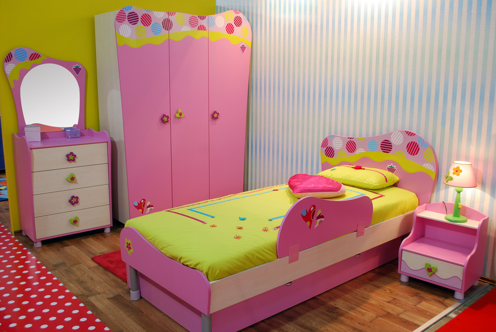 camera bambini pareti colorate